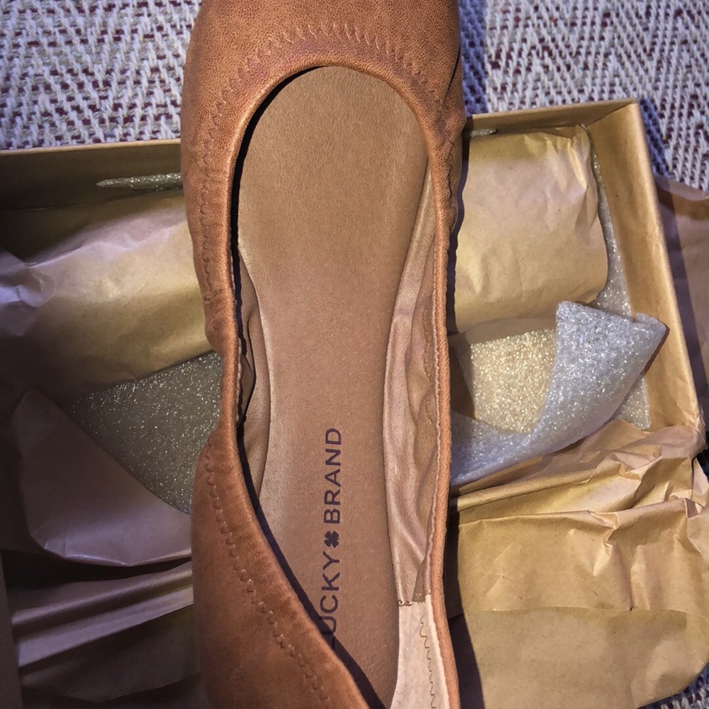 Tan Lucky Brand Ballet Flats 9.5